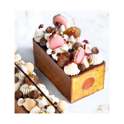 Travel Cake Mold with Tubular Insert For Filling - 850ml